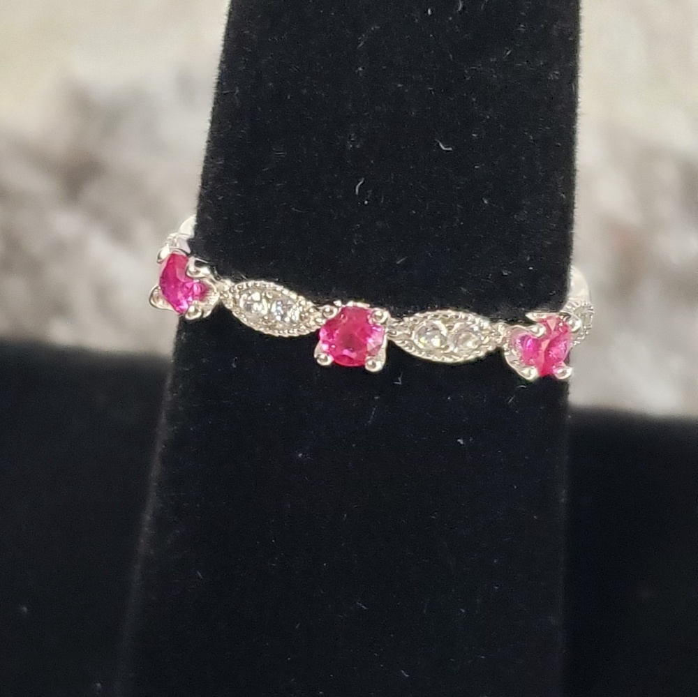 925 Silver Stackable Round Created Ruby Gift - Picture 2 of 8